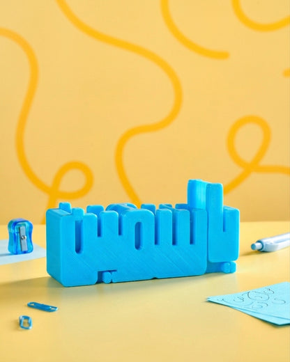 Arabic 3D Desk Name Tag Pen Holder